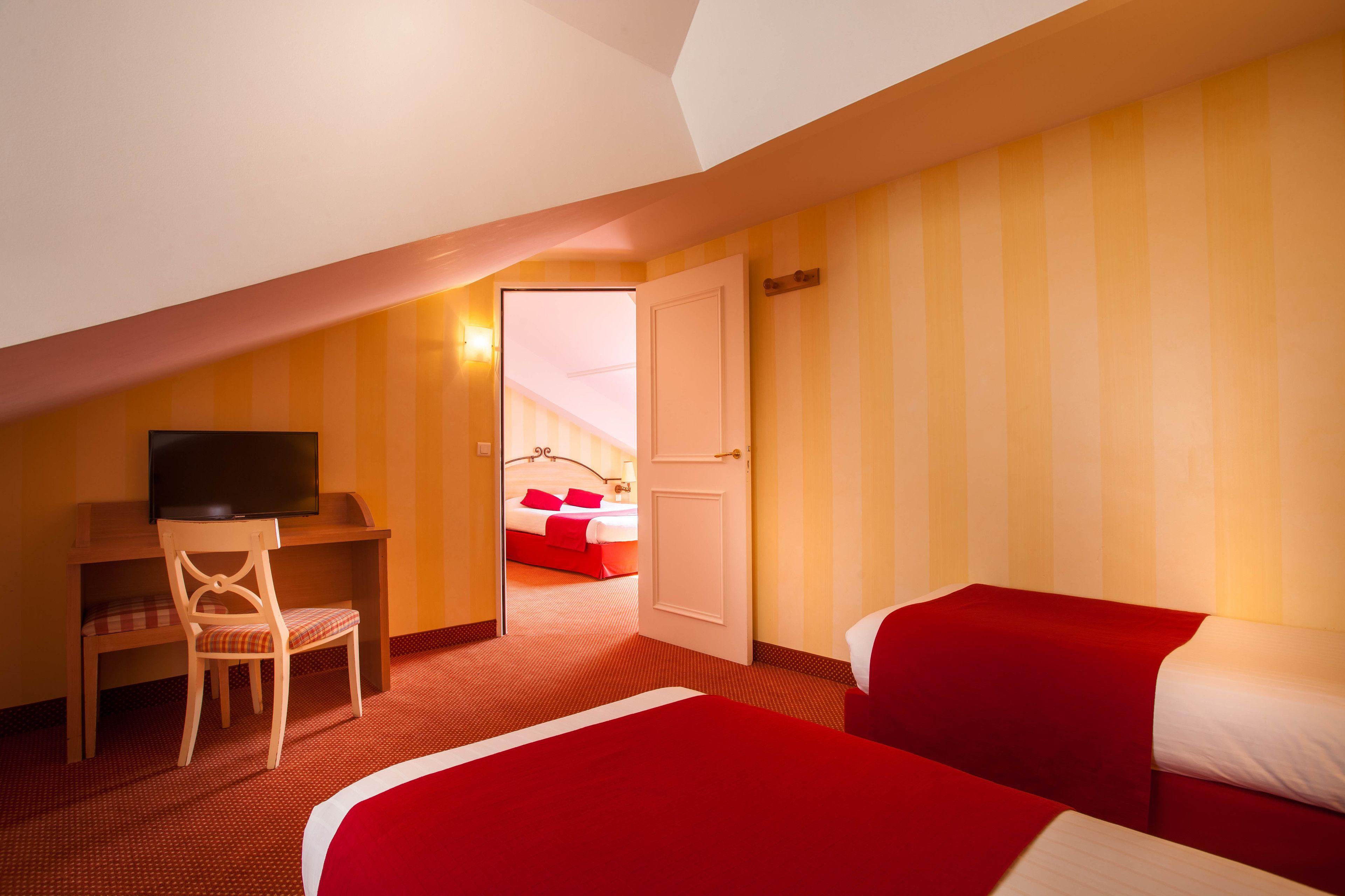 Hotel Delambre Paris